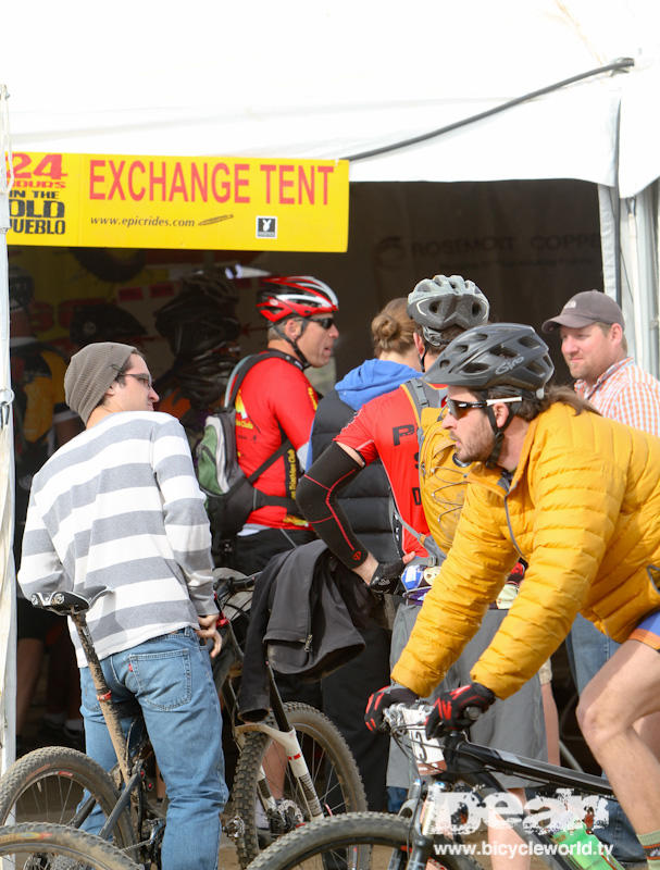 morning at the rider check in tent